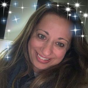 Meet your Posher, Robyn